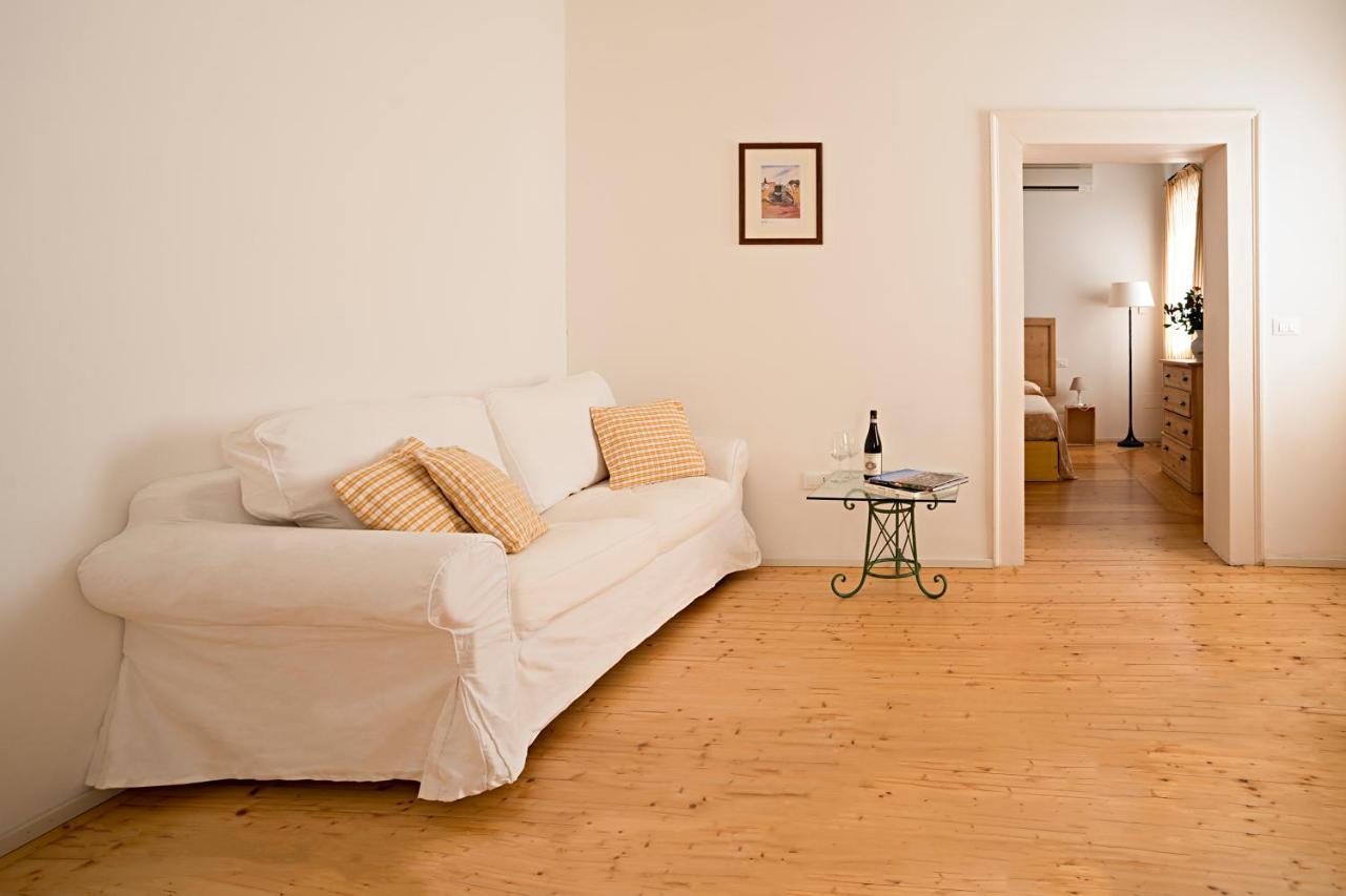 Agriturismo Lecolombare Nogarole Rocca Bagian luar foto