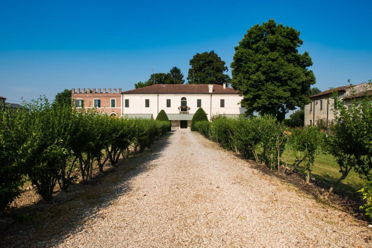 Agriturismo Lecolombare Nogarole Rocca Bagian luar foto